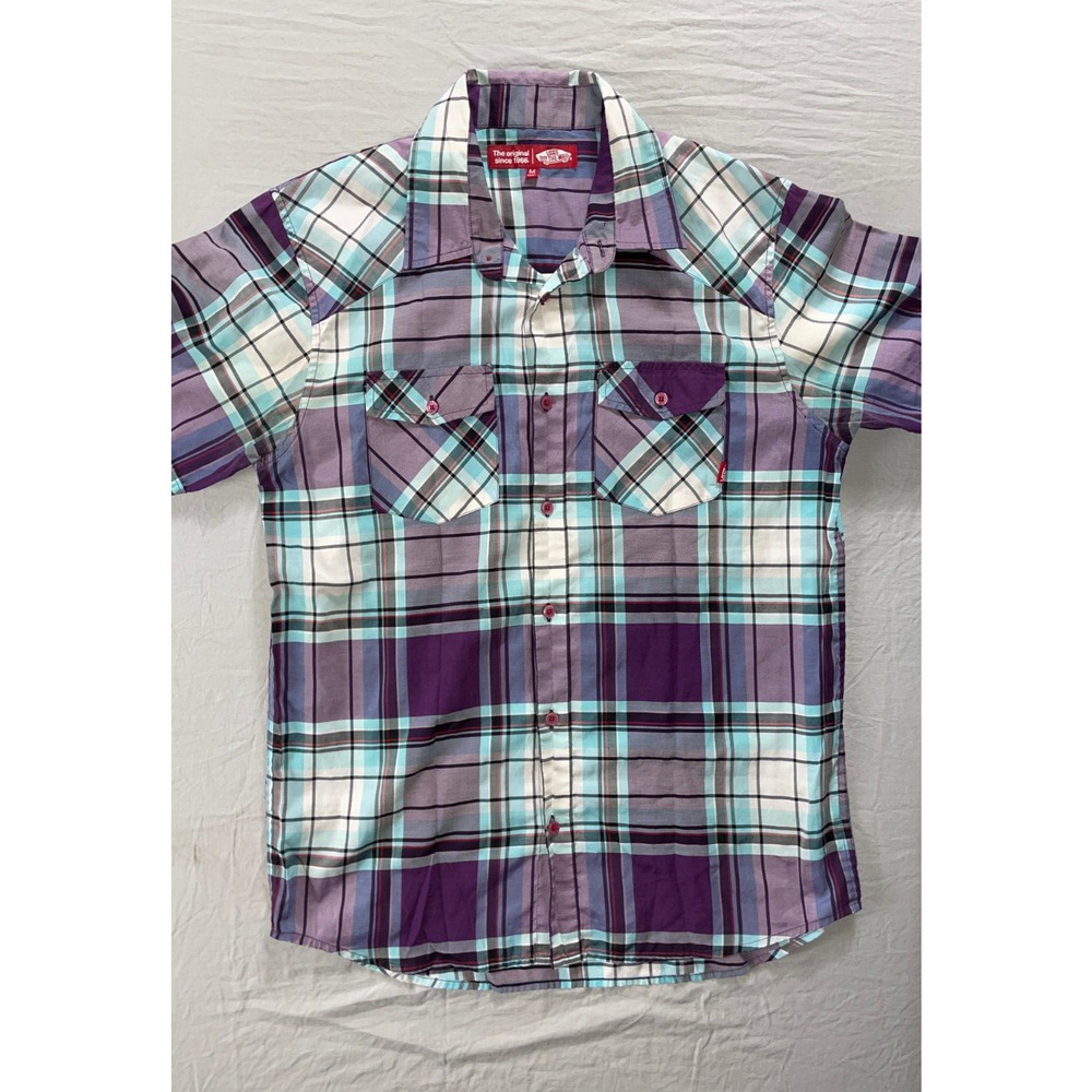 VANS Original Short Sleeve Button Front Poly-Cotton Skate Shirt. Size M, GUC!!